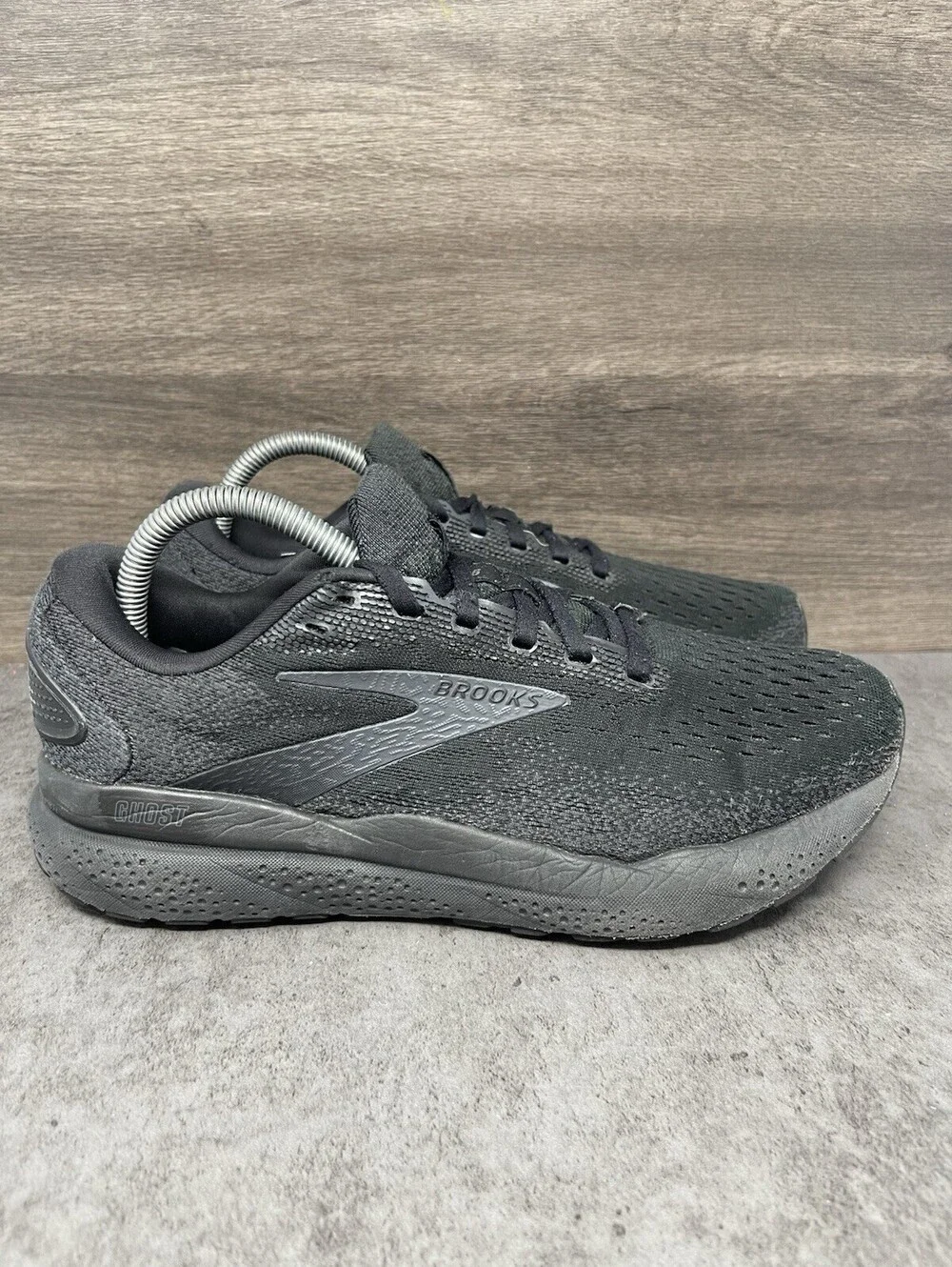 Brooks Ghost 16 Running Shoes Womens Size 9 Black Athletic Trainer